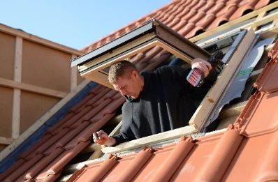 Pose de fenêtres de toit Velux à Pringy